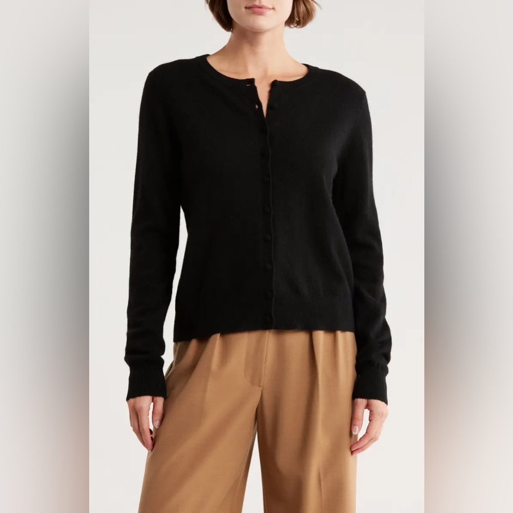 M MAGASCHONI Black Cashmere Button Front cardigan